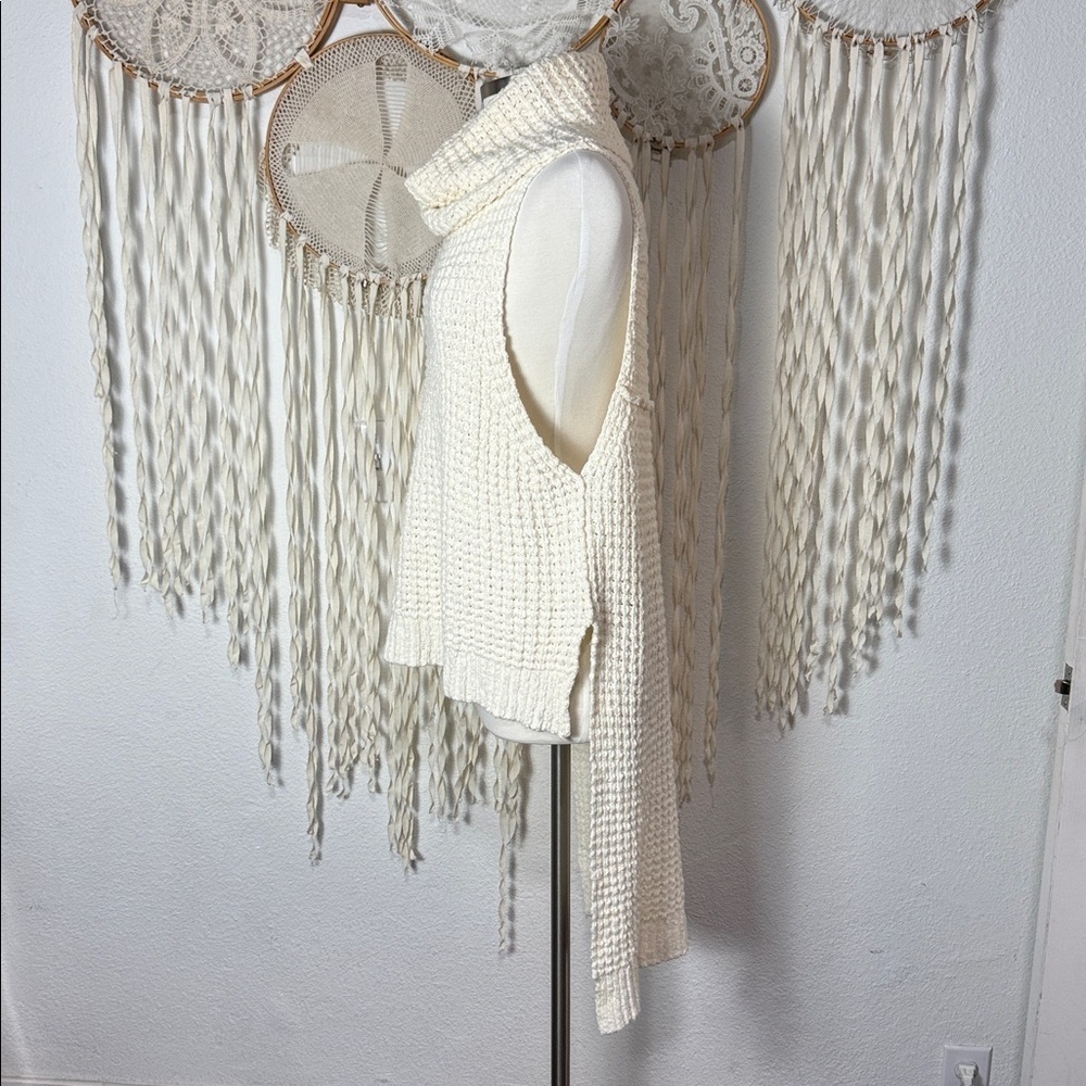 Free People Cream Knit Sky Scrapper Hi Low Cowlneck Sweater Size Small - Picture 3 of 8